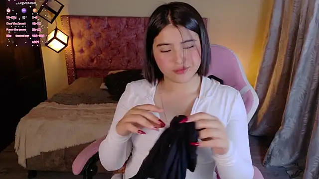 michell petty01 online show from 10-08-25, 03:04