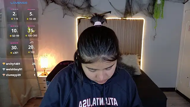 michell petty01 online show from 10-28-25, 01:03