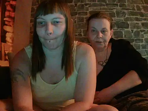 Sweet Phoenix online show from 01-18-25, 09:34