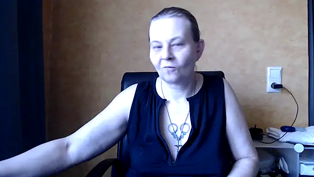 Sweet Phoenix online show from 01-22-25, 12:27