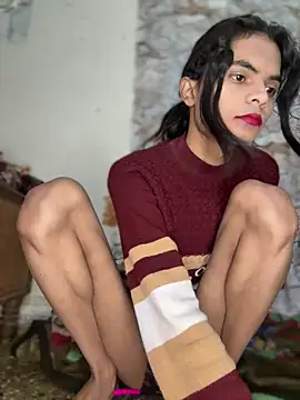 Enna Zarza  online show from 01-07-26, 05:43