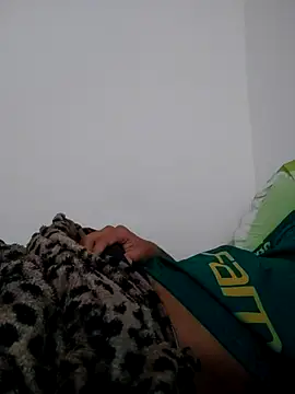 Snapshot of fredfgr chatting on 10-26-25, 04:35 fredfgr online show from 10-26-25, 04:35