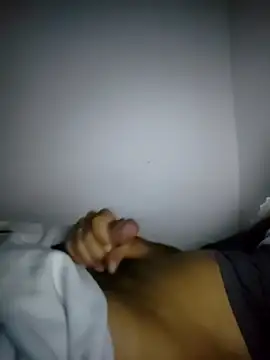 Snapshot of fredfgr chatting on 12-18-25, 11:33 fredfgr online show from 12-18-25, 11:33