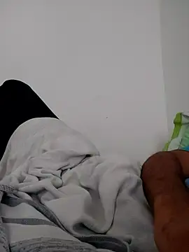 Snapshot of fredfgr chatting on 01-17-26, 05:05 fredfgr online show from 01-17-26, 05:05