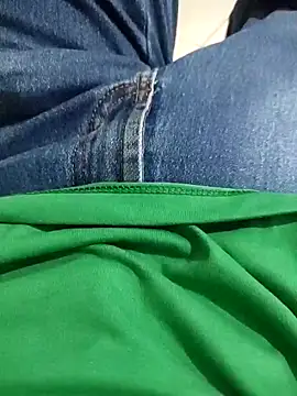 Snapshot of fredfgr chatting on 02-10-26, 09:24 fredfgr online show from 02-10-26, 09:24