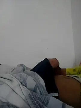 Snapshot of fredfgr chatting on 02-14-26, 01:30 fredfgr online show from 02-14-26, 01:30