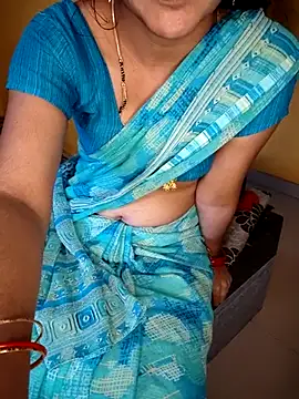 lovelygirl4567 online show from 09-28-25, 09:14