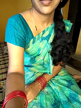 lovelygirl4567 online show from 09-29-25, 07:02