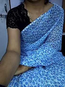 Snapshot of lovelygirl4567 chatting on 02-15-26, 02:36 lovelygirl4567 online show from 02-15-26, 02:36