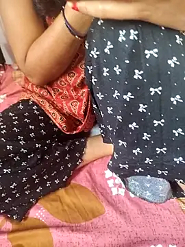 Snapshot of lovelygirl4567 chatting on 02-25-26, 05:06 lovelygirl4567 online show from 02-25-26, 05:06