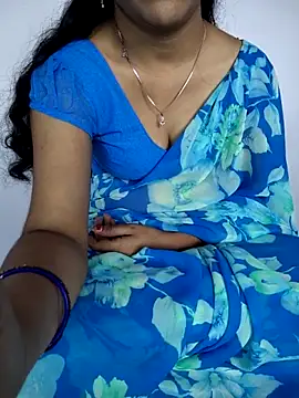 Snapshot of lovelygirl4567 chatting on 02-27-26, 05:29 lovelygirl4567 online show from 02-27-26, 05:29