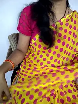 Snapshot of lovelygirl4567 chatting on 03-18-26, 05:54 lovelygirl4567 online show from 03-18-26, 05:54