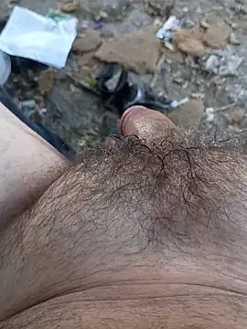 Snapshot of Cloudin_around chatting on 10-03-25, 10:51 Cloudin around online show from 10-03-25, 10:51