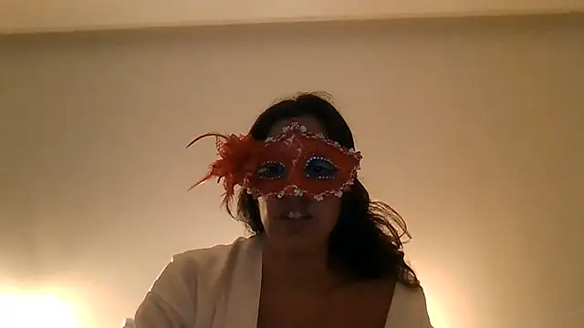 couple-tuga online show from 07-06-26, 10:01