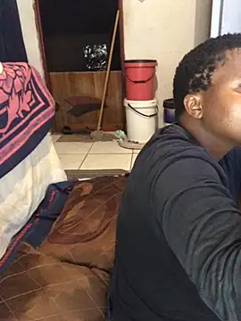 MKbesxxx online show from 03-22-26, 04:49