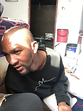 MKbesxxx online show from 05-17-26, 12:34