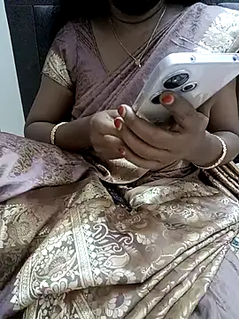 Tamil Vishalini online show from 01-25-25, 04:56