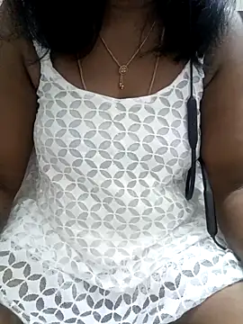 Tamil Vishalini online show from 09-17-25, 08:49