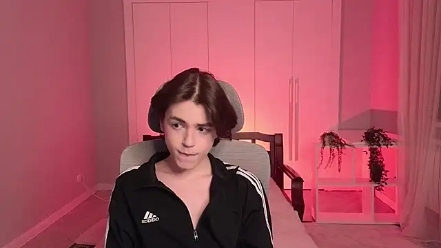 b0y fantasy online show from 01-23-25, 06:03