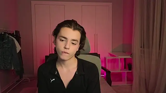 b0y fantasy online show from 02-17-25, 08:36