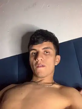 gabrielzinnnn085 online show from 12-03-25, 08:29