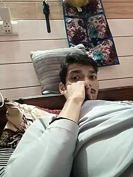 Tarun 0026 online show from 09-17-25, 03:46