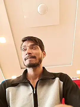 Tarun 0026 online show from 09-29-25, 10:20