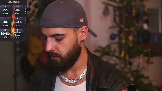 HairyRobxxx online show from 12-17-25, 04:13