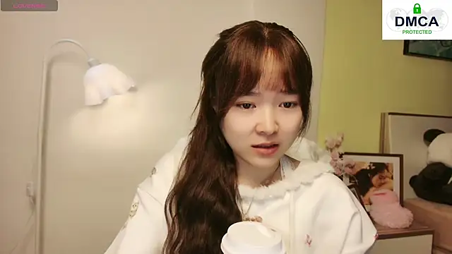 Chenjing0 online show from 02-15-25, 08:22