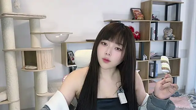 Chenjing0 online show from 05-03-26, 07:14