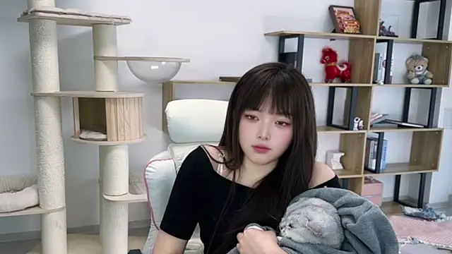 Chenjing0 online show from 05-06-26, 07:35