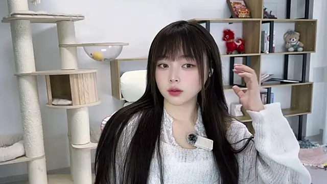 Chenjing0 online show from 05-07-26, 07:36