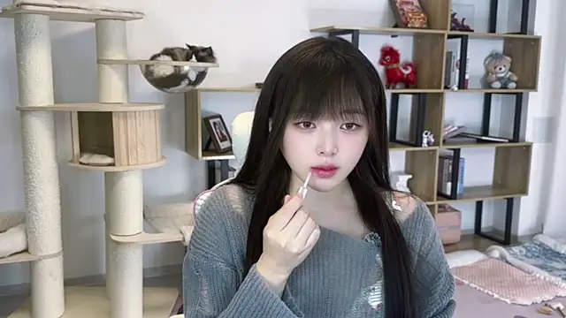 Chenjing0 online show from 05-09-26, 12:10