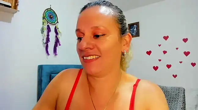 Snapshot of sofi_saliva2511 chatting on 02-17-25, 08:26 sofi saliva2511 online show from 02-17-25, 08:26