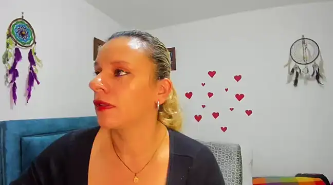 Snapshot of sofi_saliva2511 chatting on 02-19-25, 06:43 sofi saliva2511 online show from 02-19-25, 06:43