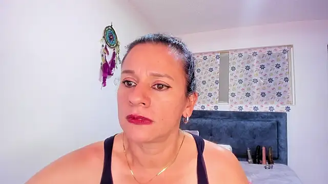 sofi saliva2511 online show from 03-19-26, 06:45