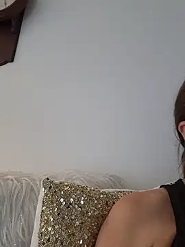 karina warthon online show from 05-04-26, 10:17