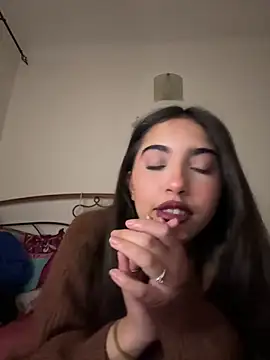 Snapshot of miaceleste chatting on 03-17-25, 06:11 miaceleste online show from 03-17-25, 06:11