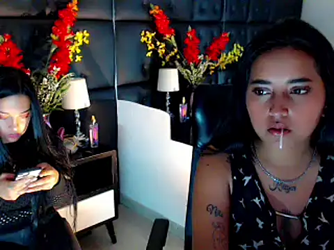 Snapshot of Carolaine01 chatting on 01-10-25, 07:43 Carolaine01 online show from 01-10-25, 07:43