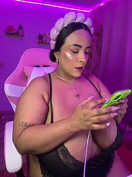ariadna cooper online show from 05-09-26, 04:17