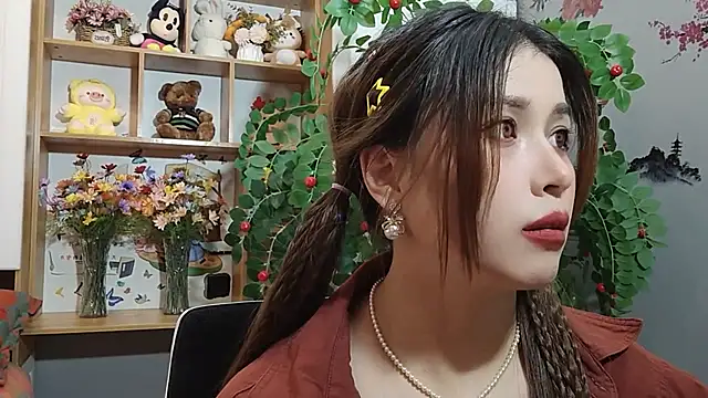 Lucky-xiuxiu online show from 02-17-25, 01:58