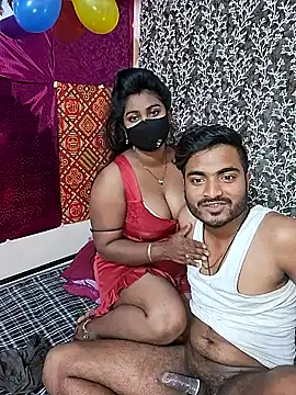 Snapshot of SEXY-CHAHAT chatting on 01-19-25, 04:57 SEXY-CHAHAT online show from 01-19-25, 04:57