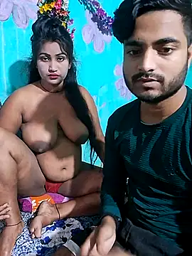 Snapshot of SEXY-CHAHAT chatting on 09-15-25, 04:34 SEXY-CHAHAT online show from 09-15-25, 04:34