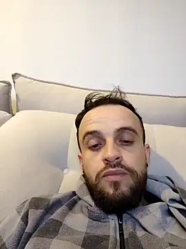 felipe6995 online show from 08-08-26, 04:31