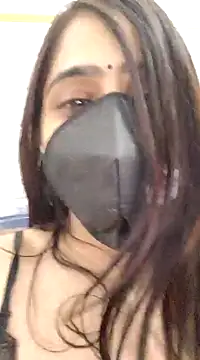 Snapshot of shreya1765 chatting on 01-05-25, 02:19 shreya1765 online show from 01-05-25, 02:19