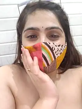 Snapshot of shreya1765 chatting on 03-12-25, 01:51 shreya1765 online show from 03-12-25, 01:51