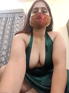 Snapshot of shreya1765 chatting on 10-30-25, 10:49 shreya1765 online show from 10-30-25, 10:49