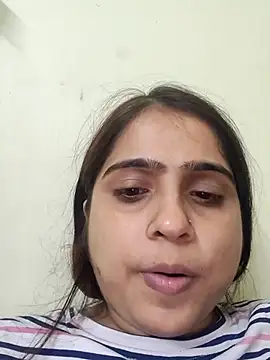 shreya1765 online show from 11-23-25, 04:29