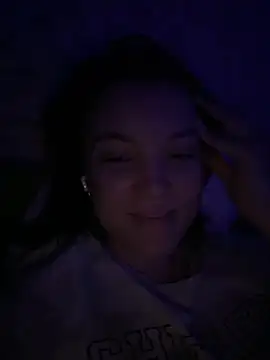 Snapshot of katrinnaag chatting on 01-01-25, 07:21 katrinnaag online show from 01-01-25, 07:21