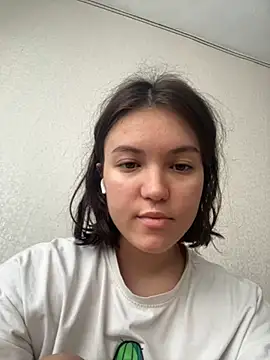 Snapshot of katrinnaag chatting on 01-10-25, 09:23 katrinnaag online show from 01-10-25, 09:23